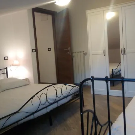 فندق مبيت وإفطار Il Vecchio Lupo كامبو دي جوفي